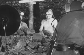 res-stacks-banners-coal-miners-tv-crew-camera-hagley-PC20110411_978.jpg